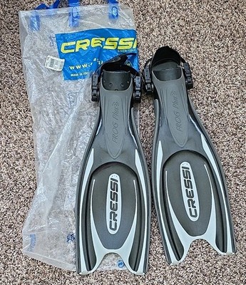 Cressi Frog Plus Adjustable Open Heel Scuba Diving Fins Gray/Black Pair