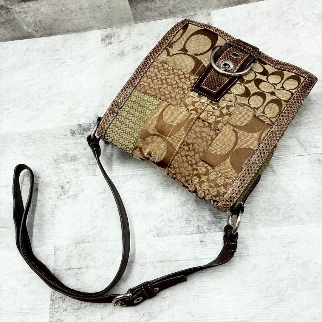 Excellent condition COACH Patchwork Signature Sho… - image 7