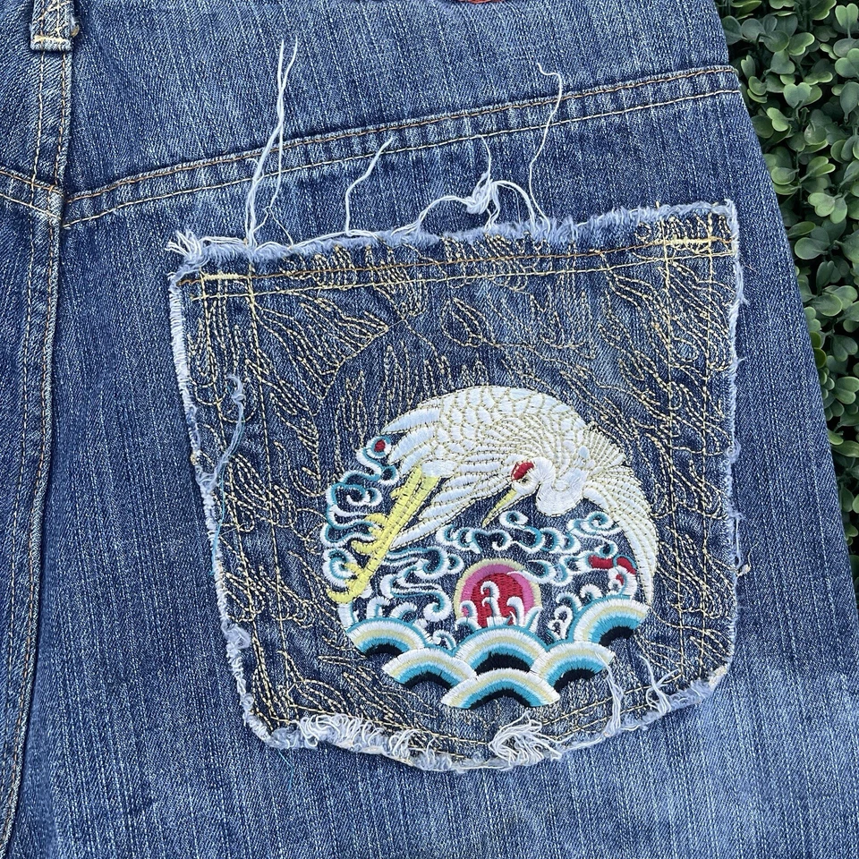 VTG Stone Touch Denim Chinese Bird Embroidered Hip Hop Baggy Shorts Size 38 - Image 2 of 4