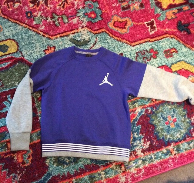 nike jordan crewneck