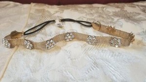 Lovely NWT Goldtone Metal Mesh Flower Rhinestone Headband