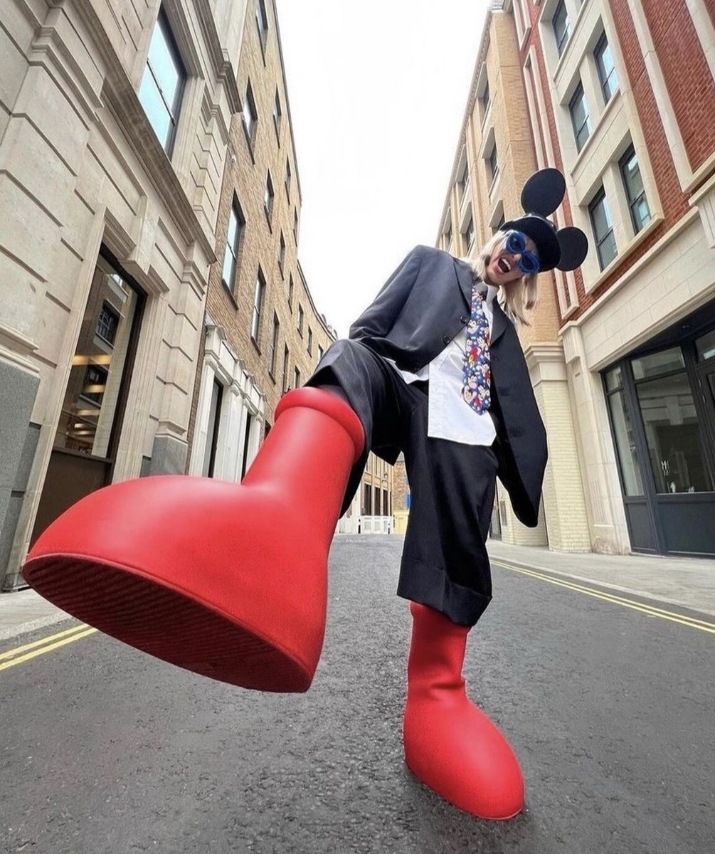 ユナイテッドトウキョウ MSCHF Big red boots アトムブーツ US9 / 27cm