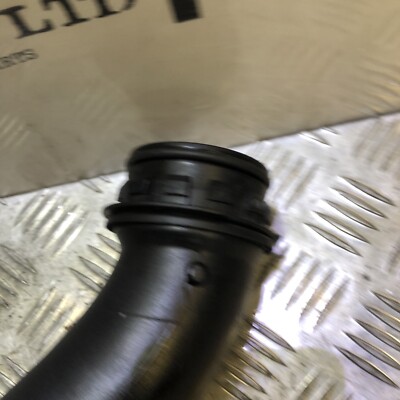 OEM 2018 BMW 3 4 Series F30 F32 2.0 Petrol intercooler hose pipe  