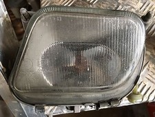 Feu antibrouillard Mercedes E210 (premier modèle)
