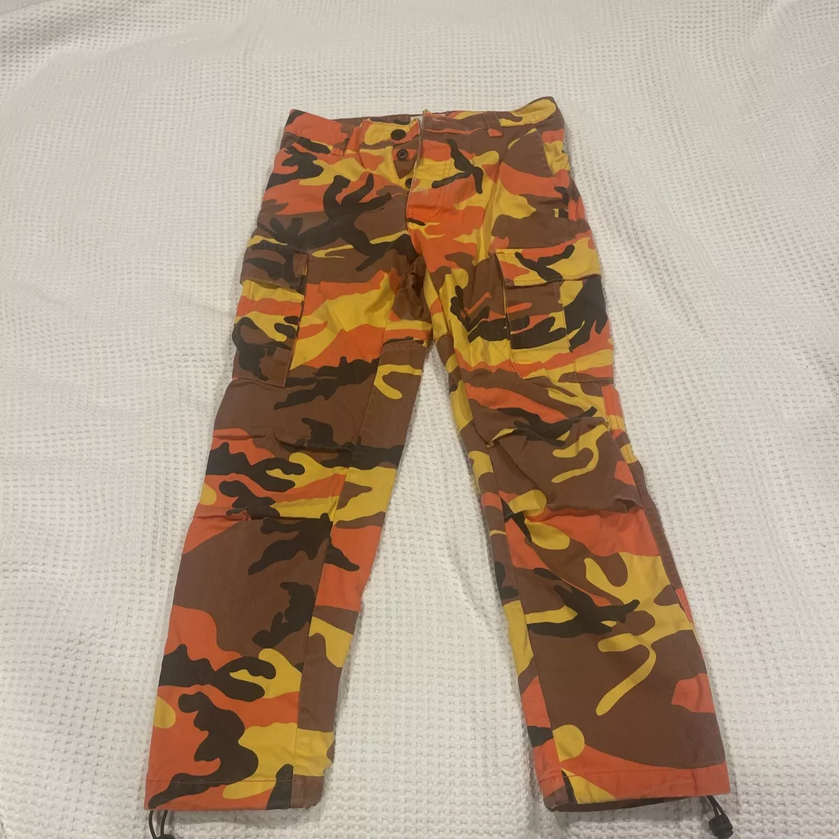 Yellow camo store trousers mens