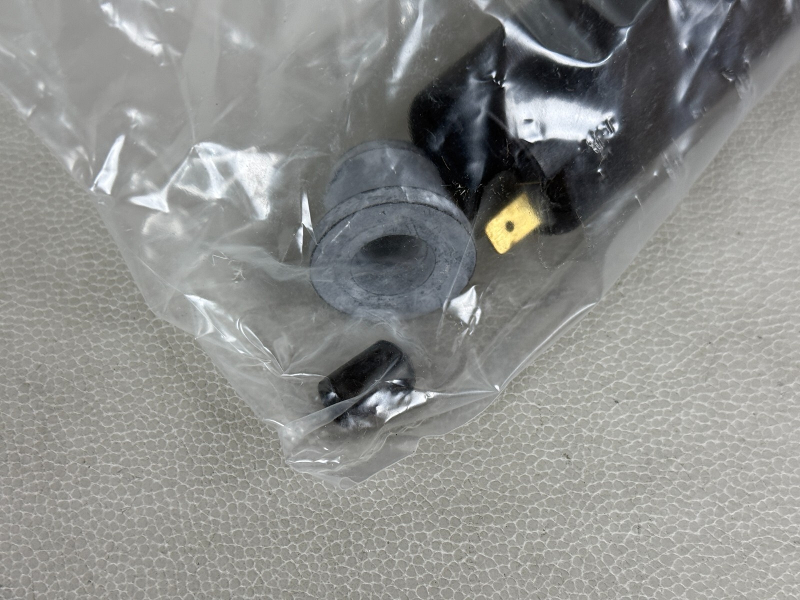 BRAND NEW! BENTLEY ROLLS-ROYCE GENUINE HEADLAMP WASHER PUMP ASSEMBLY OEM #RH3228