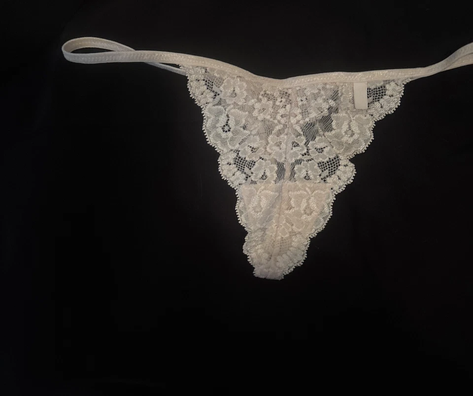 Tanga de encaje rosa pálido DKNY talla M Foto 3 de 3