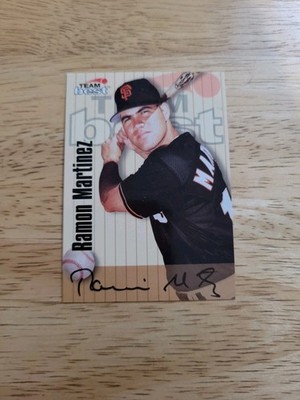 1998 Best Autographs Signature Series #32 Ramon E.Martinez