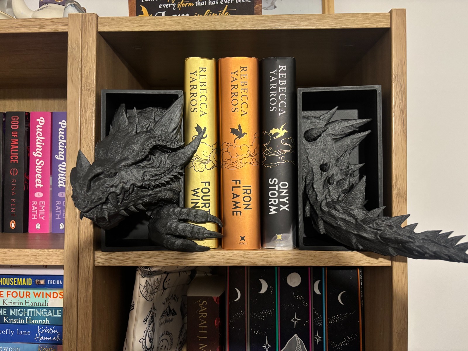 Black Emerging Dragon book nook. Bookend Fourth wing Tairn, ACOTAR, Bookends