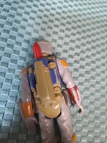 1979 ACTION FIGURE GREY WITH GREEN AND RED ROCKET ON BACK - Picture 3 of 12