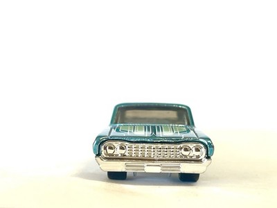 Hot WheelsNew 2026 Super Treasure Hunt 64' Chevy Impala Un-Spun