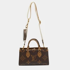 Louis Vuitton Monogram Giant Reverse Canvas Onthego East West Bag