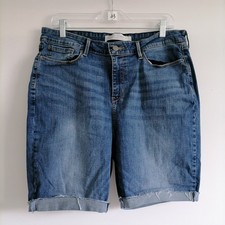 Signature By Levi Strauss Co. Women Denim Blue Mid Rise Skinny Shorts Size 18S