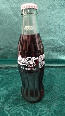 USA World Cup Coca Cola 8oz FULL Bottle 1994 USA Soccer World Cup