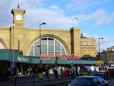 PHOTO  KING'S CROSS CLOCK TOWER AND ARCH LONDON'S MAIN LINE TERMINAL FOR ABERDEE