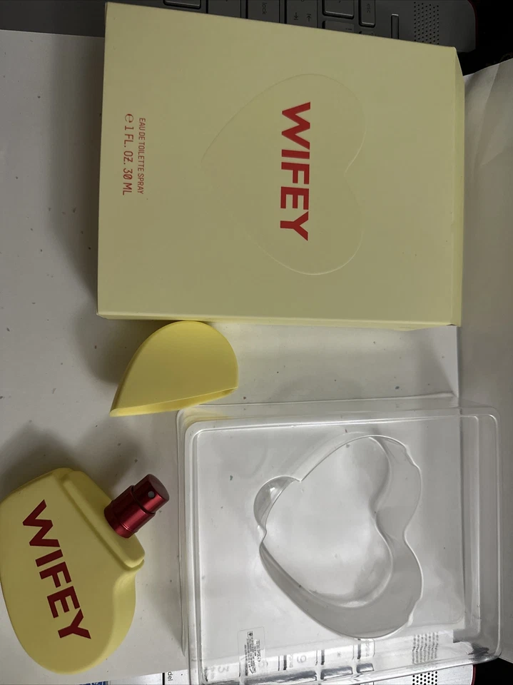 kkw perfume wifey New, Never Used. - Image 4 of 4