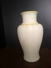 Vtg  Nora Fenton White/ touch / Ivory Lined Butter Yellow Tradition Vase Italy