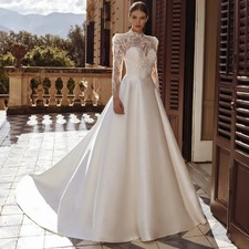 Elegant Long-Sleeved Wedding Dresses Formal Lace Floor-Length Wedding Gowns