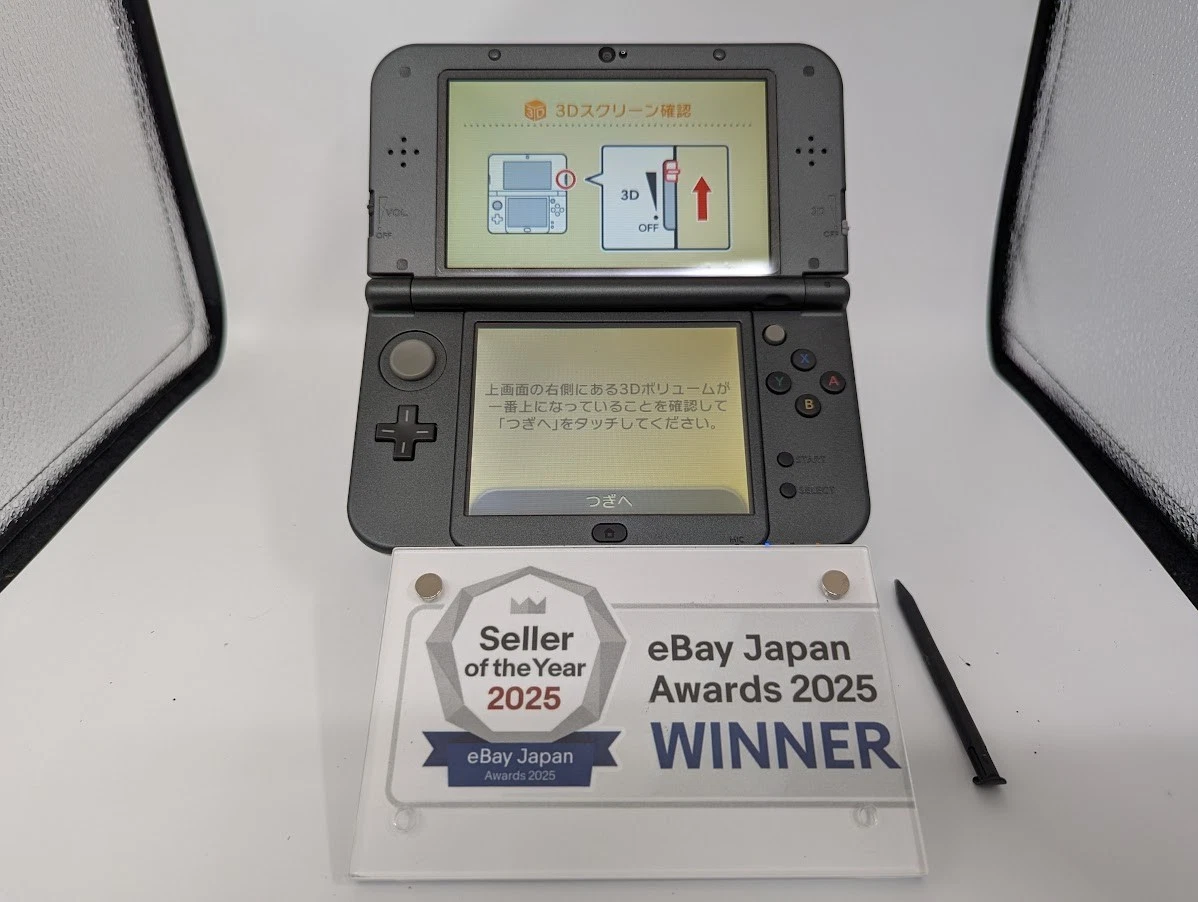 New Nintendo 3DS XL NTSC-J (Japan) Video Game Handheld Systems for