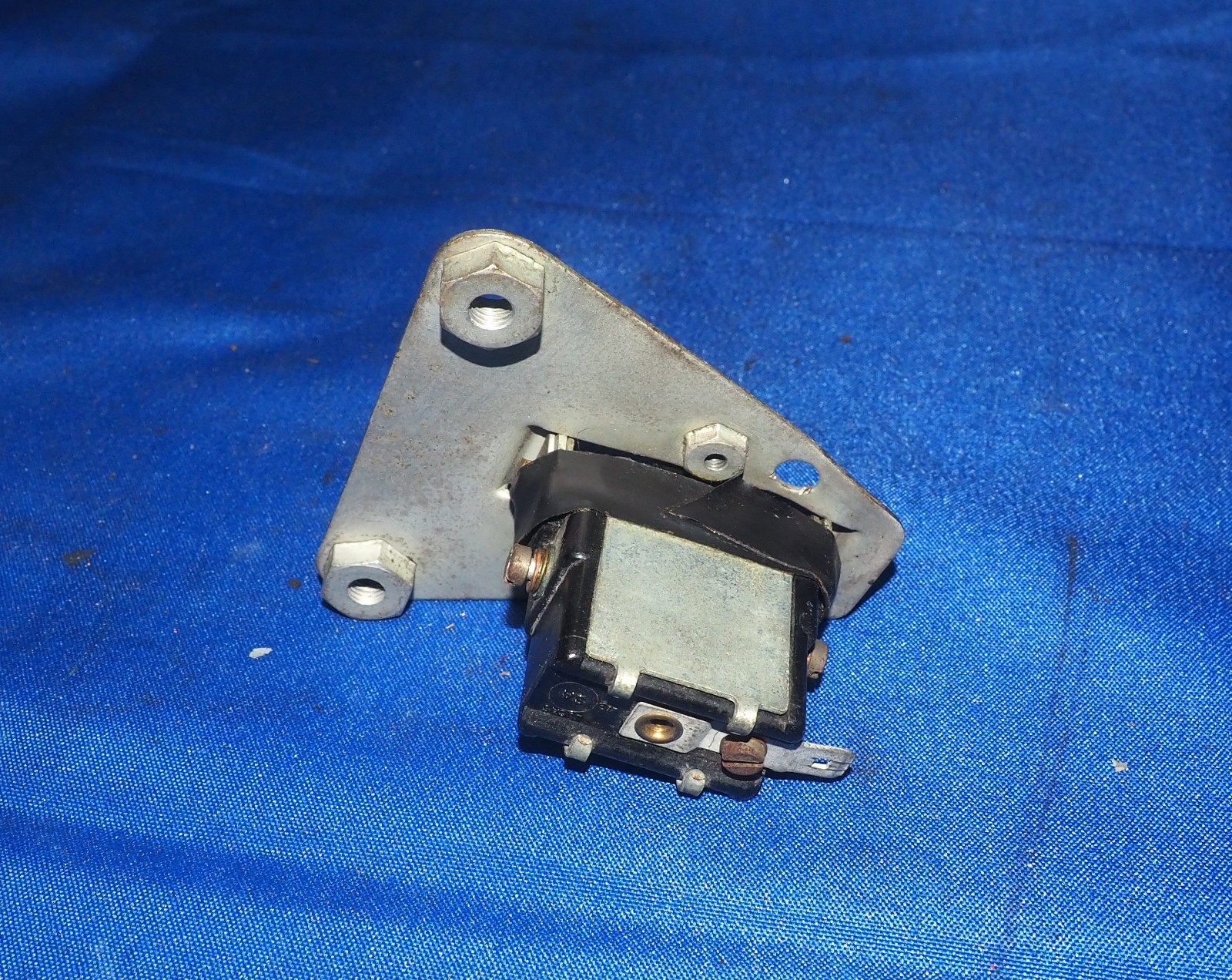 1965-1980 Rolls Royce Silver Shadow I II Bentley T1 T2 Window Rocker Switcch OEM