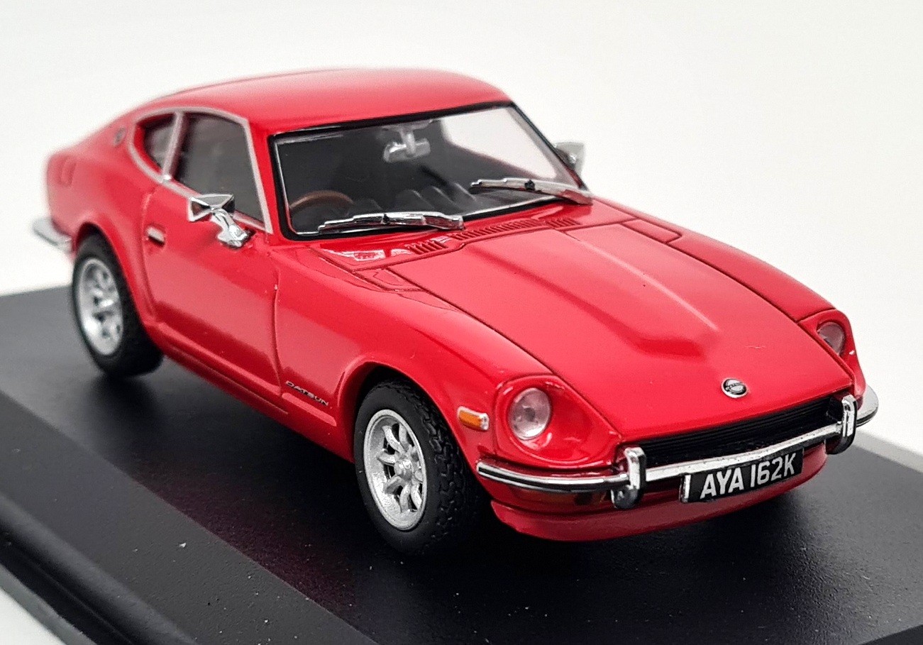 Oxford 1/43 - Datsun 240Z Red 90S Diecast Scale Model Car