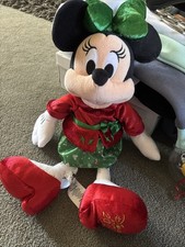 Disney Store 2019 Christmas Mini Mouse Plush Soft Toy Teddy Collectible 