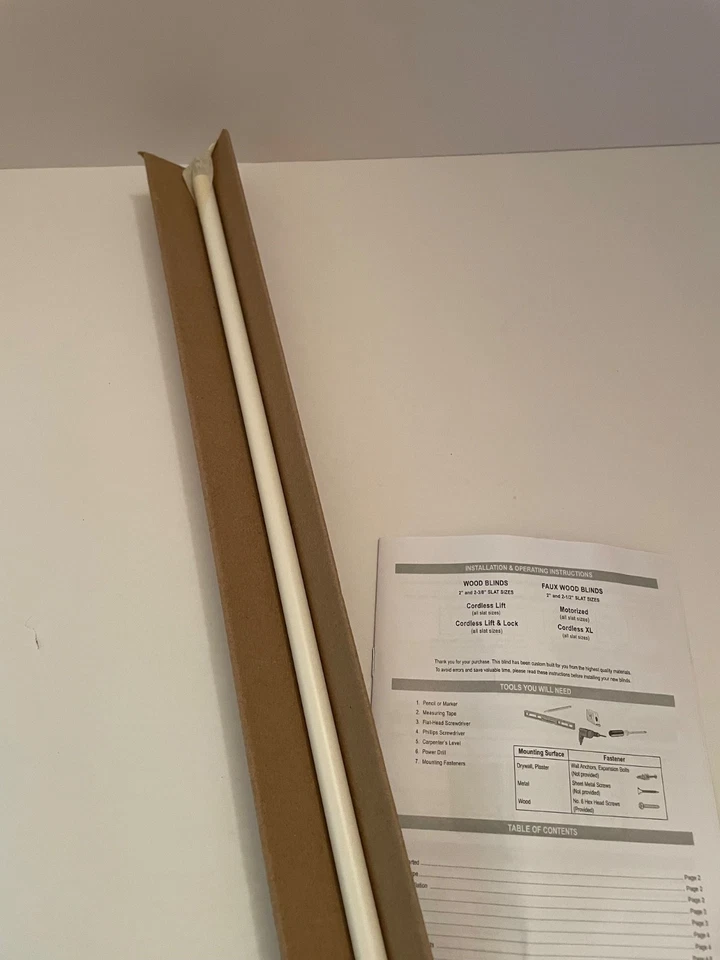 Persiana de madera inalámbrica de dos pulgadas de una ventana 15” de ancho x 34” de alto blanca montaje exterior Foto 4 de 4