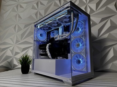Gaming PC Desktop Computer Ryzen 7 3700X RTX 4060Ti 32Gb Ram 1Tb SSD HDD Windows