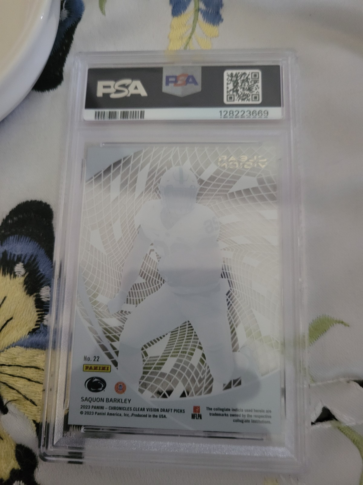 2023 Chronicles DP Saquon Barkley Clear Vision #22 PSA 10 view 2