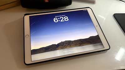 Apple iPad 8th Gen. 32GB, Wi-Fi, 10.2 in - Silver Apple iPad 8th Gen. 32GB, Wi-Fi, 10.2 in - Silver