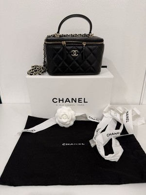Chanel Classic Top Handle Vanity Case with Chain Quilted Lambskin Small (NEW)