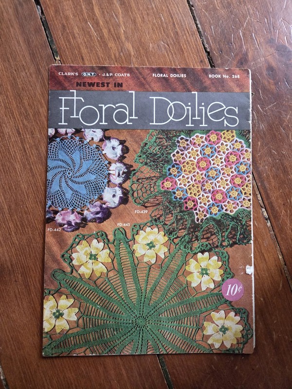 Floral Doilies Crochet c1950 Booklet