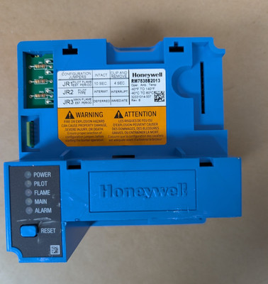  HONEYWELL BURNER CONTROL MODULE RM7890B2030