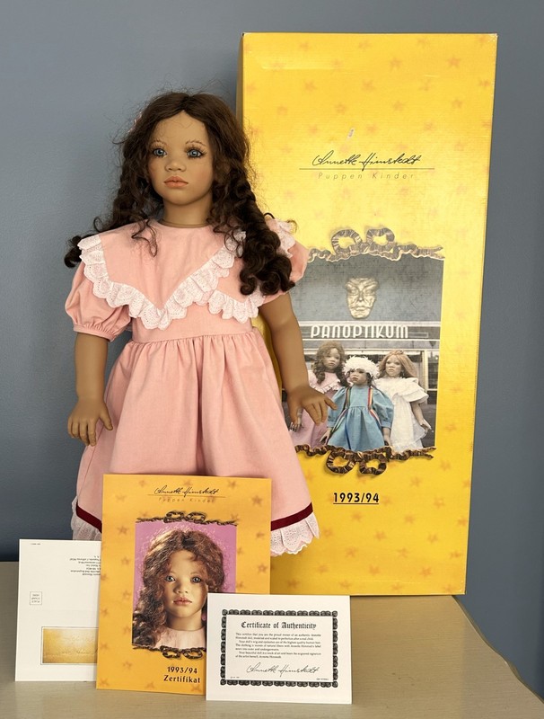 Annette Himstedt LONA Doll 1993/94 Puppen Kinder Collection w/Box — COA