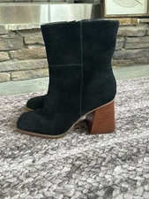 NWOT Crown Vintage Taren Boots Place Size 8