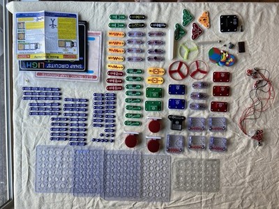 Elenco Snap Circuits Light Electronics Educational Toy Kit 2021 Ages 8-16