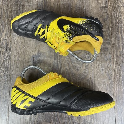 Nike Bomba TF Turf Shoes Youth 6 Yellow Black Indoor Soccer Cleats