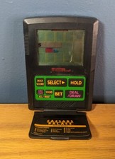 Vtg 1993 Tiger Electronics Caesars Palace Poker LCD Handheld Game