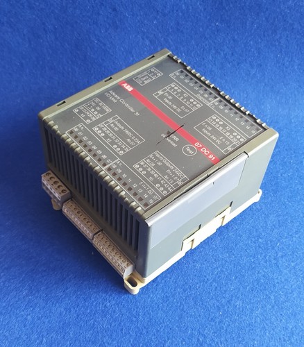 ABB 07DC91B ADVANT CONTROLLER 31 I/O UNIT GJR5251400R0202 - Imagen 4 de 6
