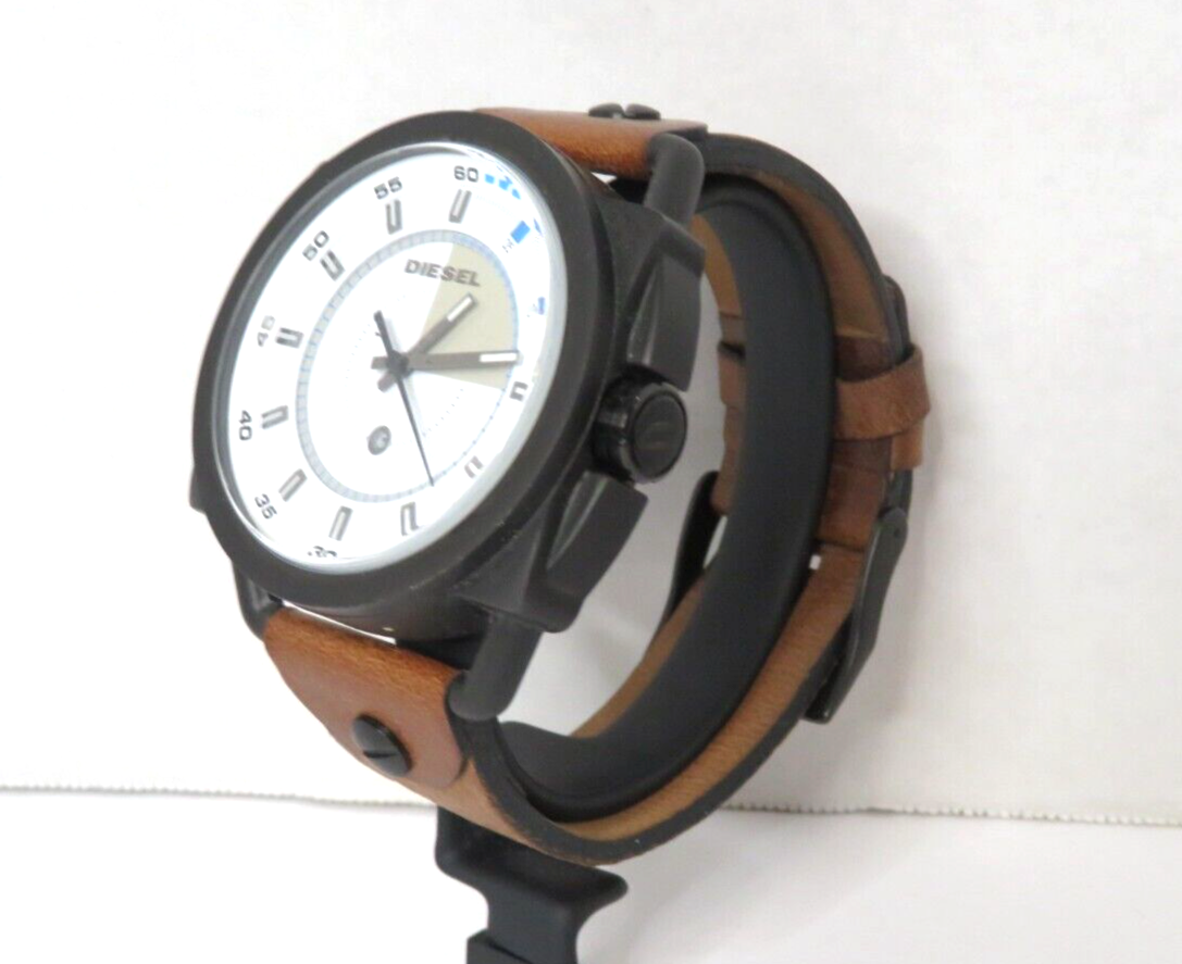 Diesel Men's Watch DZ1576 Waiter Resistant Stainless Leather Band