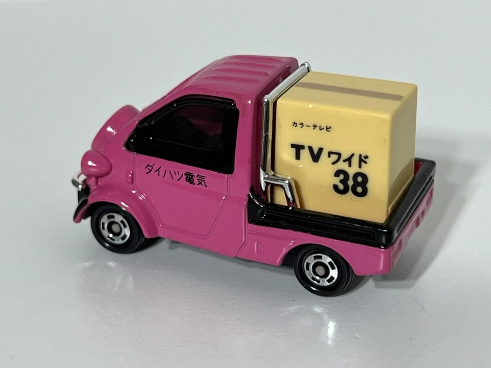 Tomica Tomy No. 62 Daihatsu Midget II 2 Mini Truck Pickup Kei Pink TV - Image 2 of 4