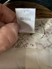 Foto 11 di 12