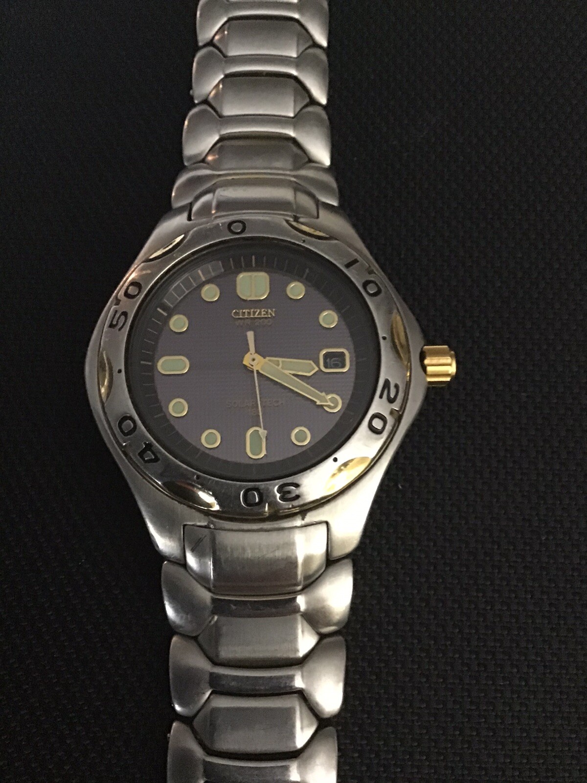 citizen eco drive titanium wr 20 bar