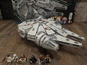 LEGO Star Wars: Millennium Falcon (7965)