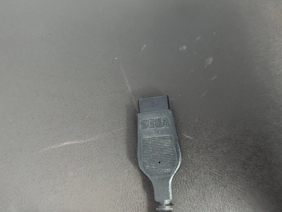 Official Sega Genesis Red 3 Button Control Pad Controller W/ Box 1989 CANADA - Image 4 of 4