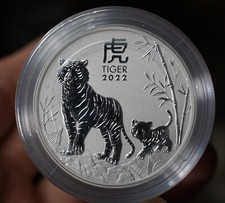 ONE 2022 Lunar Year of the Tiger BU Australian 2oz 999 FINE Silver coin C611