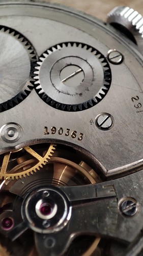 UNIVERSAL GENEVE Triple-Date Ref. 21301 Manual Wind St. Steel 32mm Midsize Watch - Picture 20 of 24