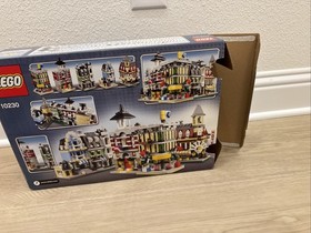 LEGO Mini Modulars (10230) W/ Box and instructions incomplete