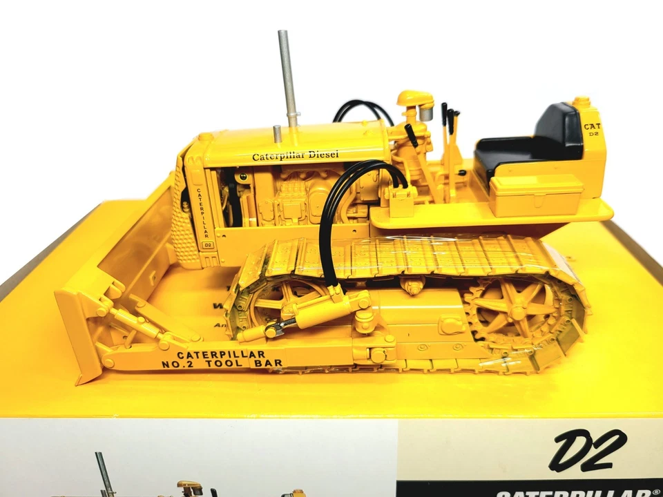 Caterpillar Cat D2 Dozer with Tool Bar Blade - SpecCast 1:16 Scale #CUST782 New - Image 2 of 4