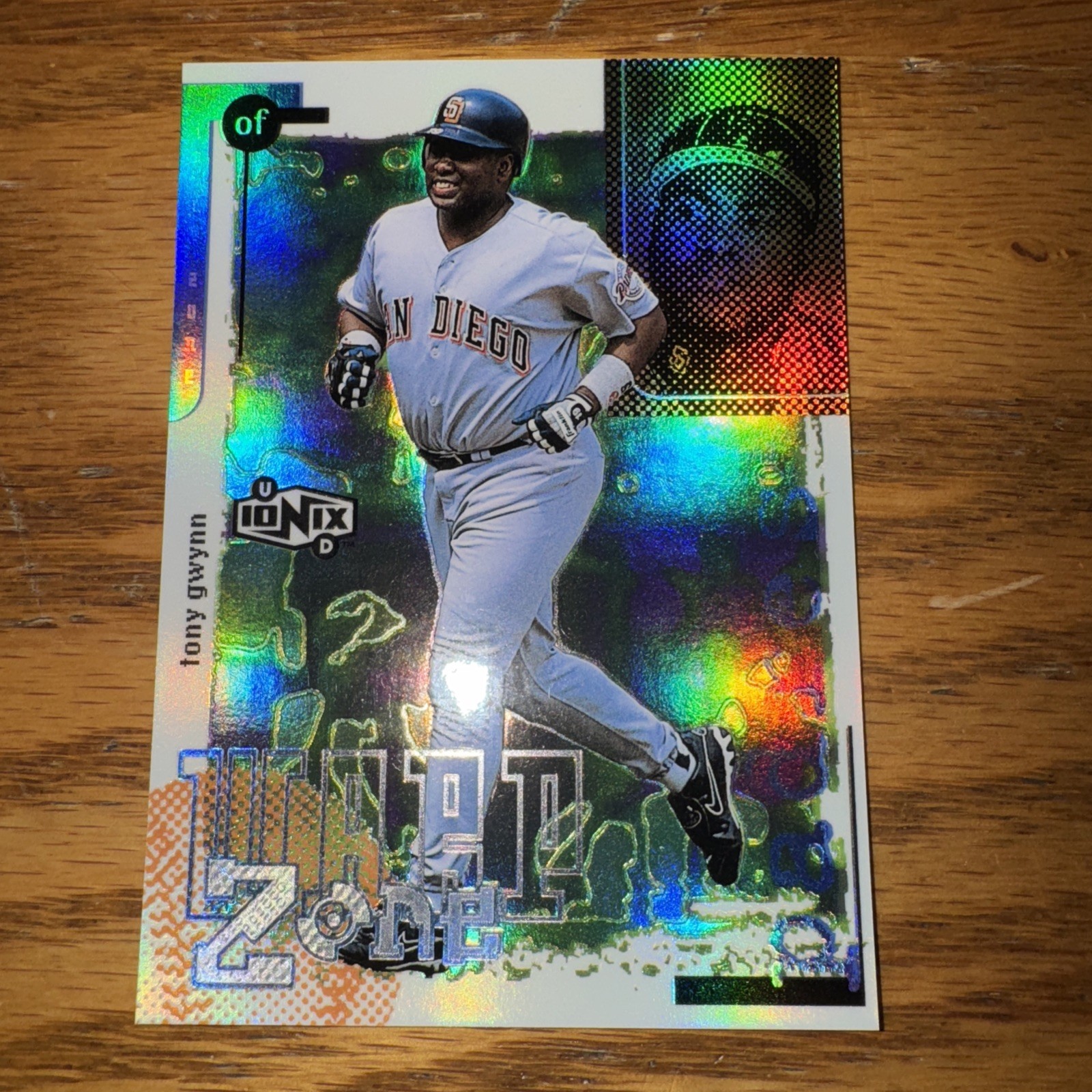 TONY GWYNN 1999 UD UPPER DECK IONIX WARP ZONE RARE FOIL #WZ12 RARE INSERT SP